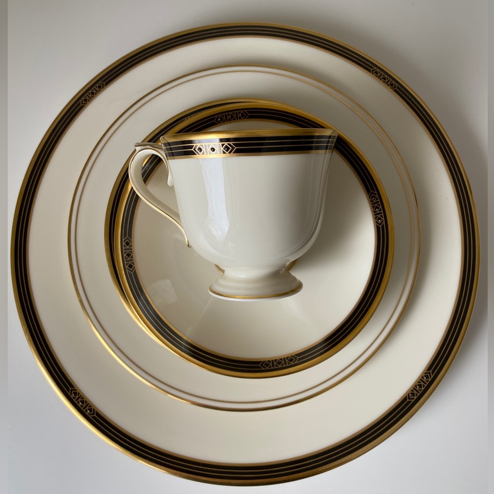 LENOX Langdon Gate Ambassador Collection 5 Piece Place Setting made in USA New - Picture 3 of 17